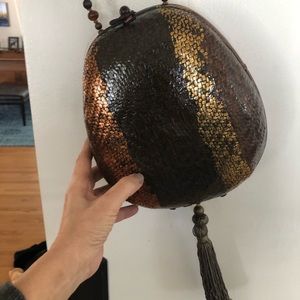 Rafael Sanchez purse